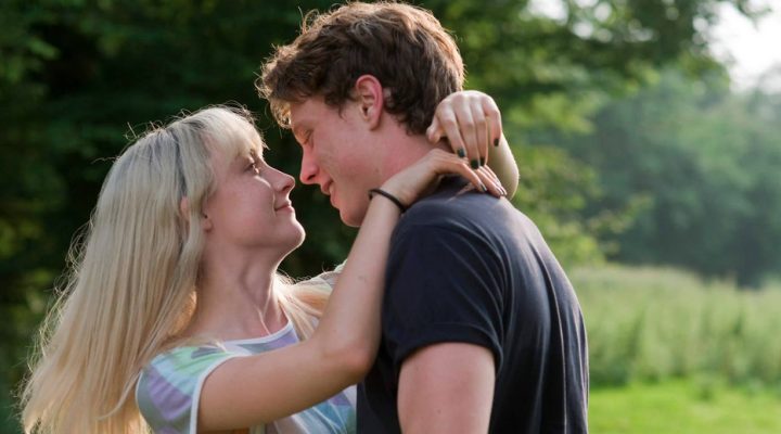 Teen Romance Blooms In Post-Apocalyptic England In ‘How I Live Now’