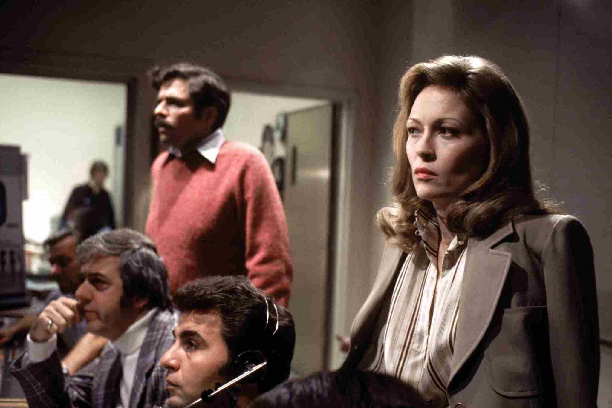 faye-dunaway-in-network-1976-large-picture