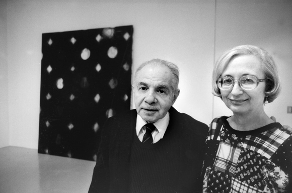 Herbert Vogel, who retired as a postal clerk in 1980 but kept collecting art, with his wife, Dorothy.