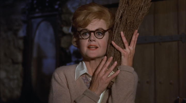 Mousterpiece Cinema, Episode 182: “Bedknobs and Broomsticks”